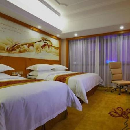 Venus International Hotel Shanghai South Shenjiang Road Exterior photo